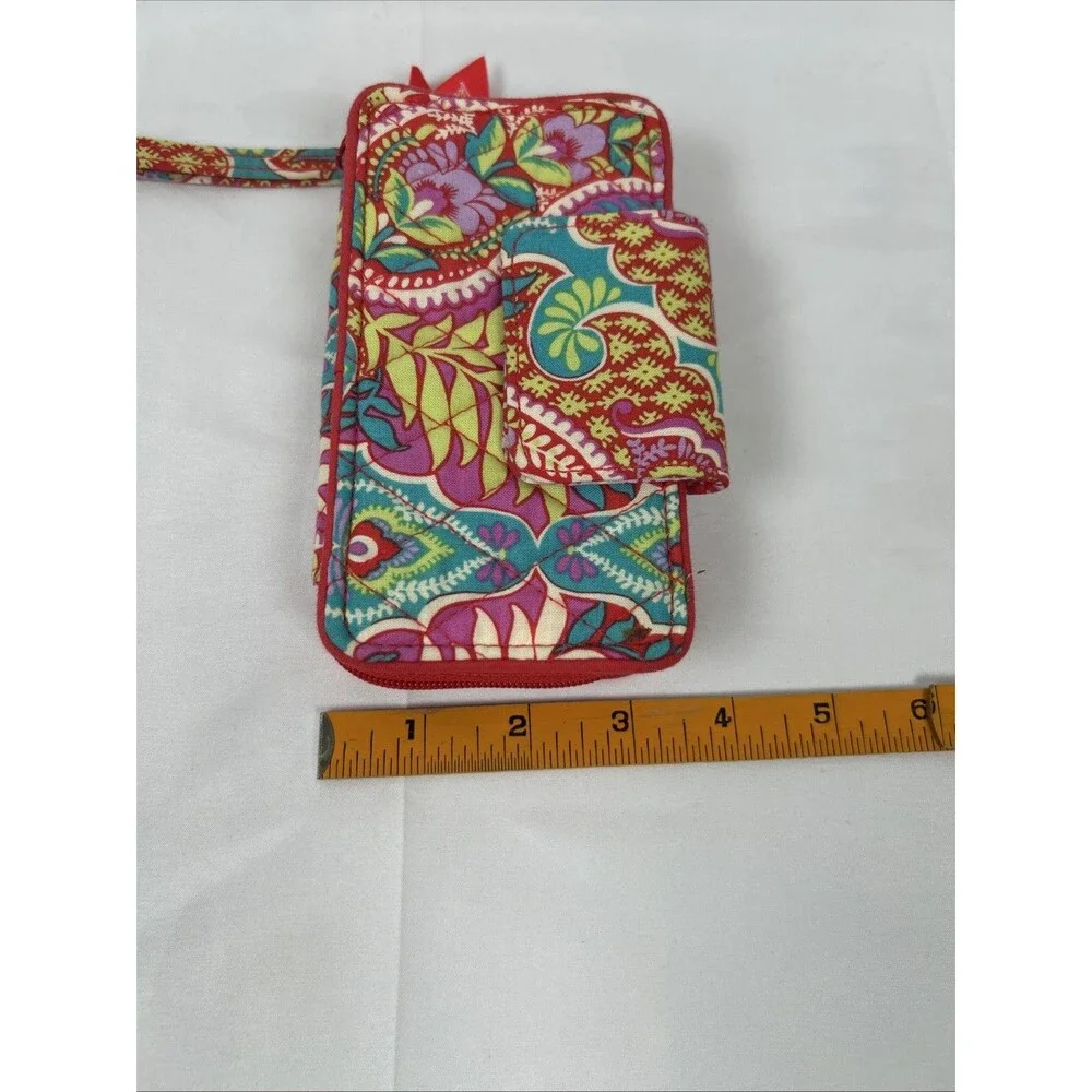 Vera Bradley Bright Floral Zip Around Wallet Wristlet Pink Hard Case